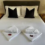 Nencionihouse- Modern Comfort Close To City Center