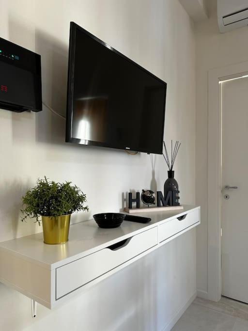 Nencionihouse- Modern Comfort Close To Center Apartamento *